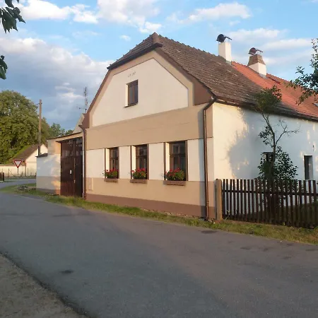 Venkovský dům U Hovorků *