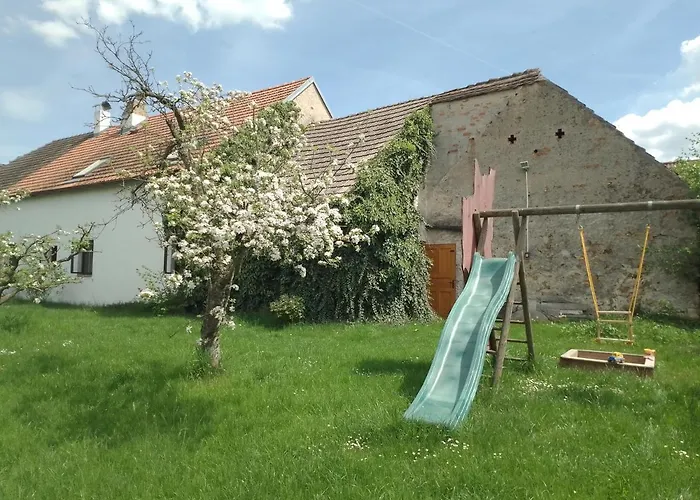 Gospodarstwo wiejskie U Hovorku S Bazenem - U Piskoven Vlkov Veselí nad Lužnicí